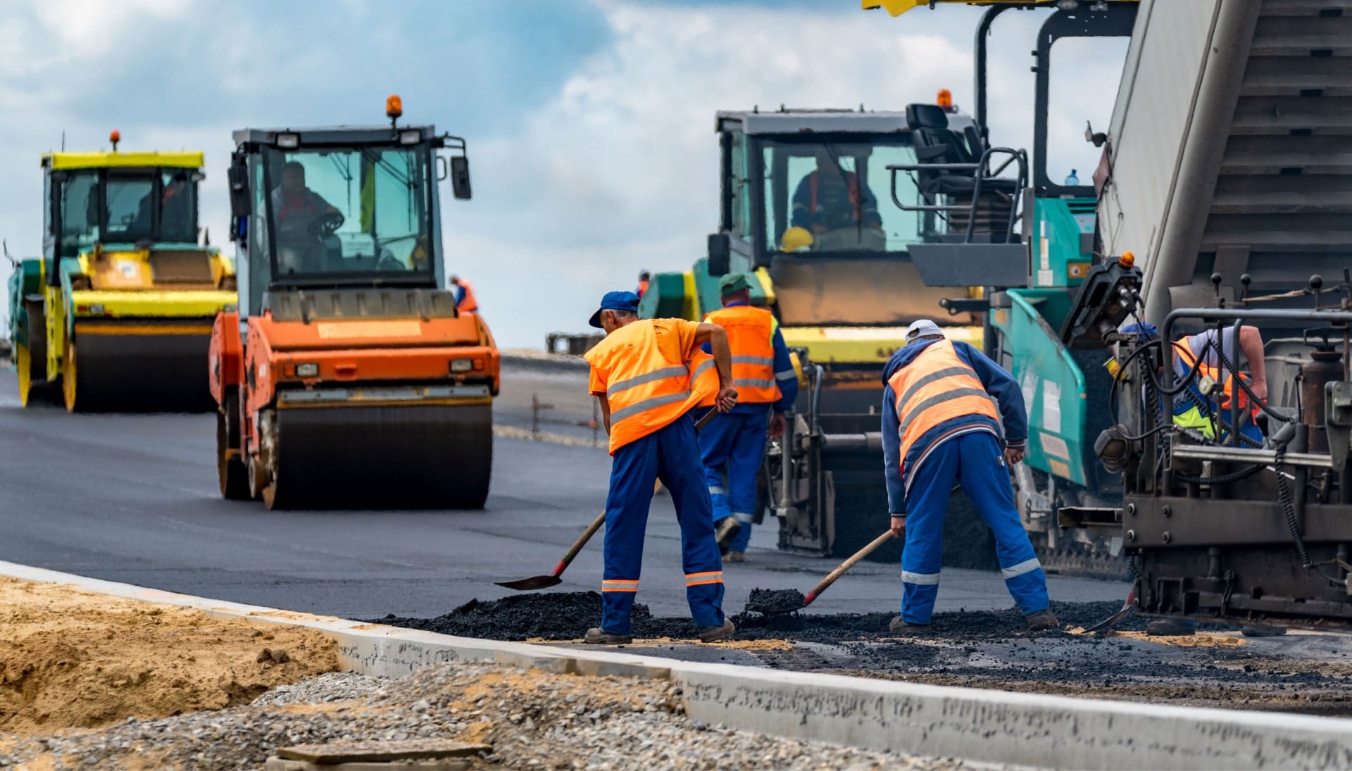 Reliable asphalt construction services in Burlington, VT for various projects.